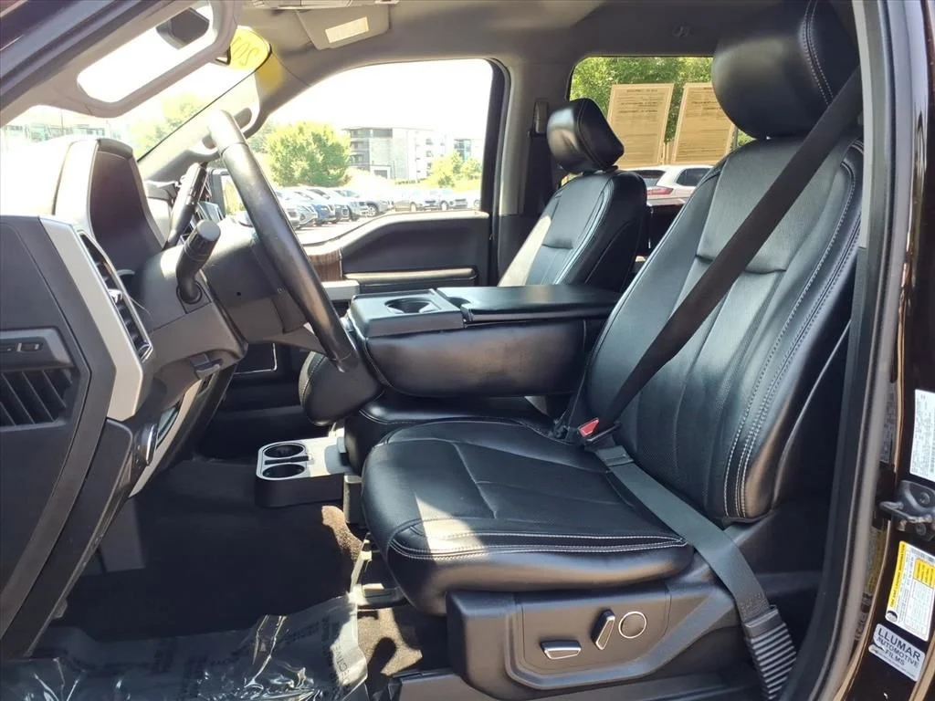 Used 2018 Red Ford Lariat image 17