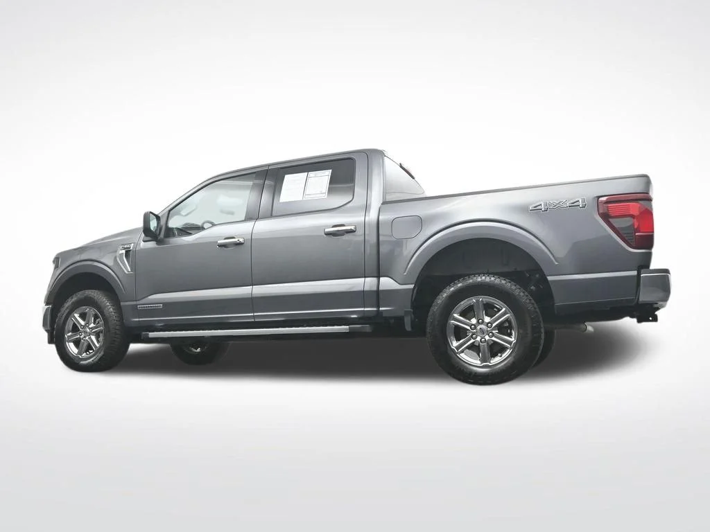 Certified Used 2025 Gray Metallic Ford XLT image 38