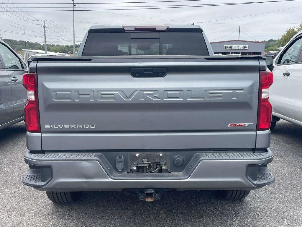 Used 2021 SATIN STEEL METALLIC Chevrolet RST image 6