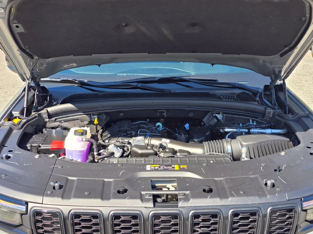 New 2027 Gray Jeep Laredo X image 22
