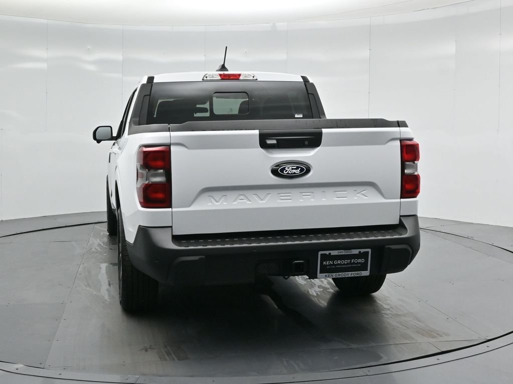 New 2026 Oxford White Ford Lariat image 30