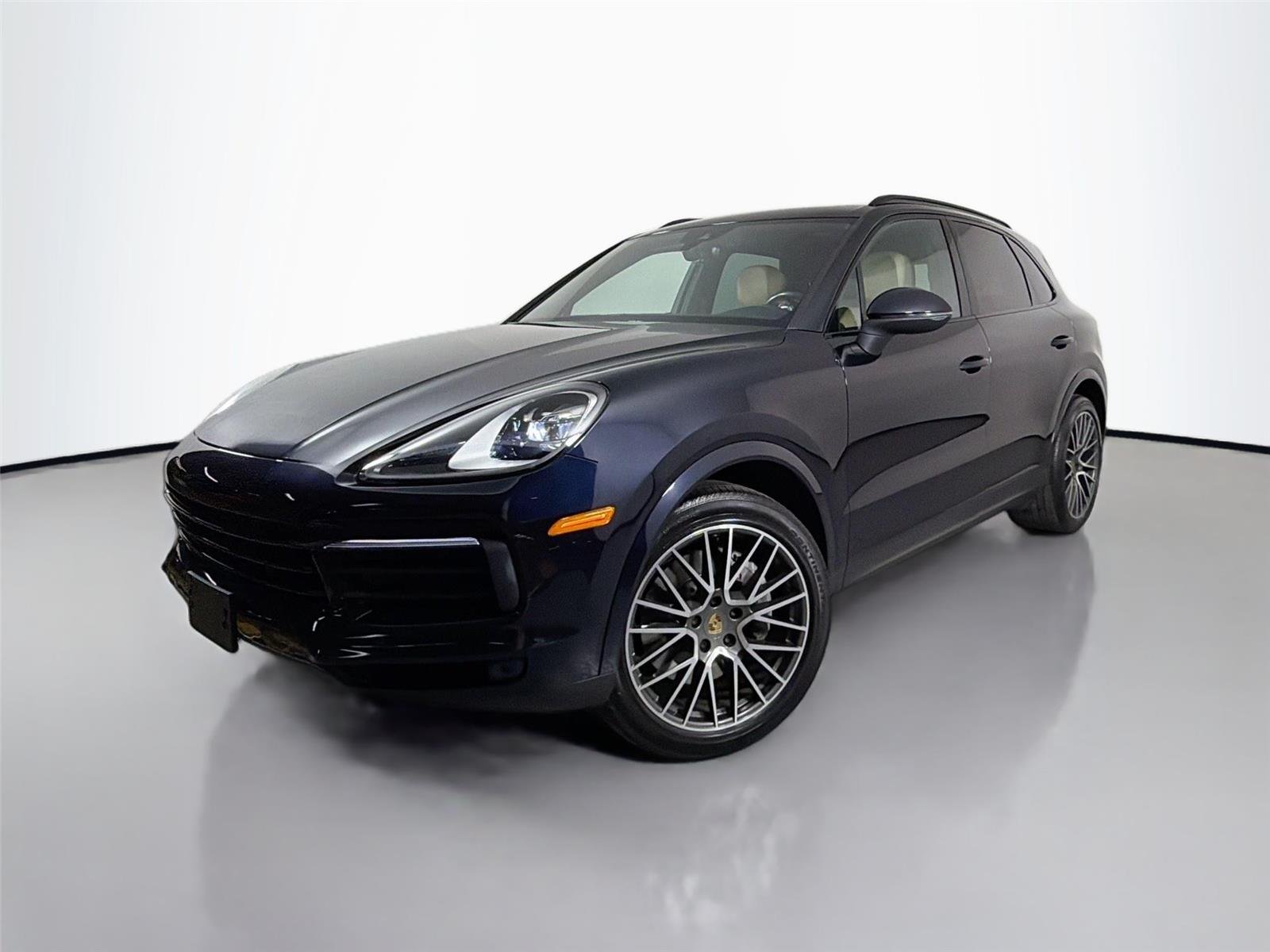 2022 Porsche Cayenne -'s photo