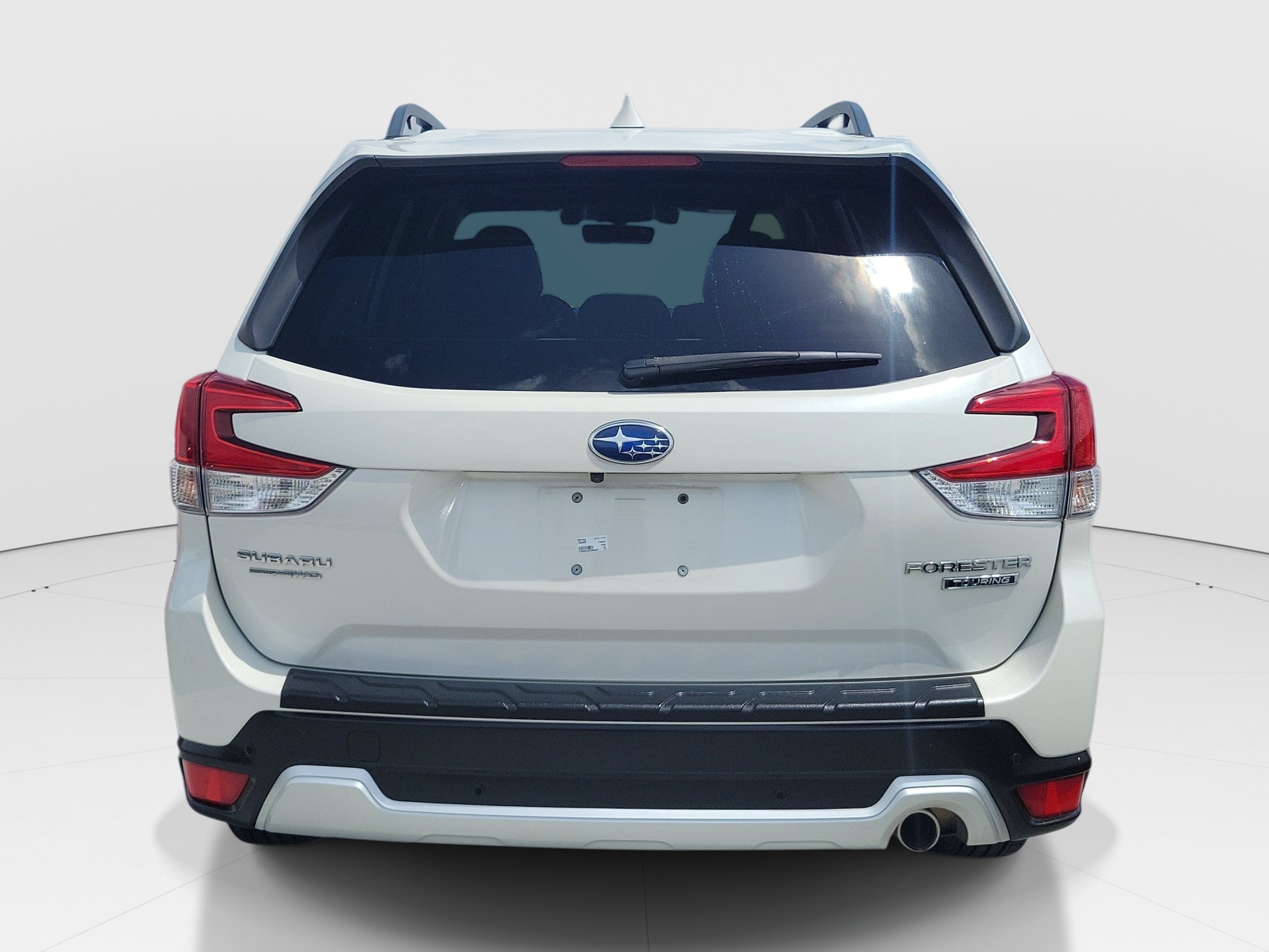 Used 2020 Crystal White Pearl Subaru Touring image 5