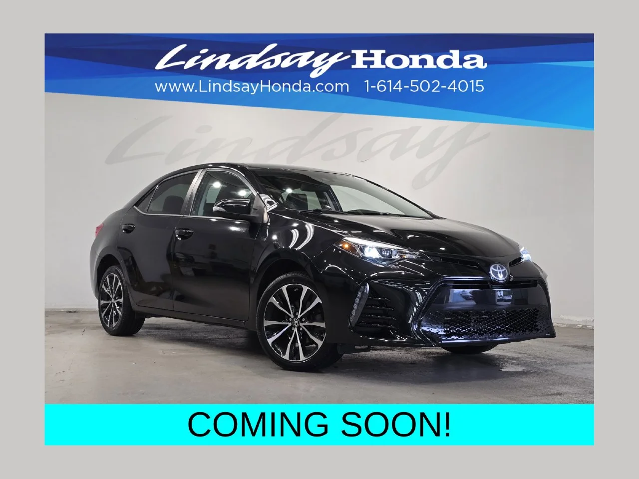 Used 2017 Black Sand Pearl Toyota SE image 1