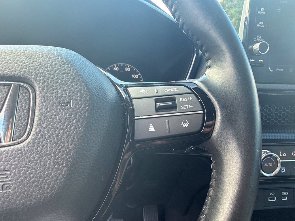 Used 2025 White Honda EX-L image 8