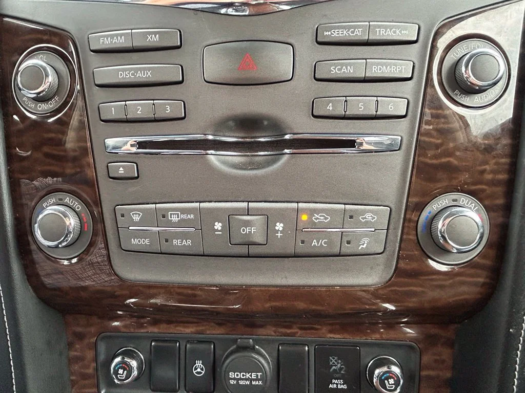 Certified Used 2017 White Nissan Platinum image 18