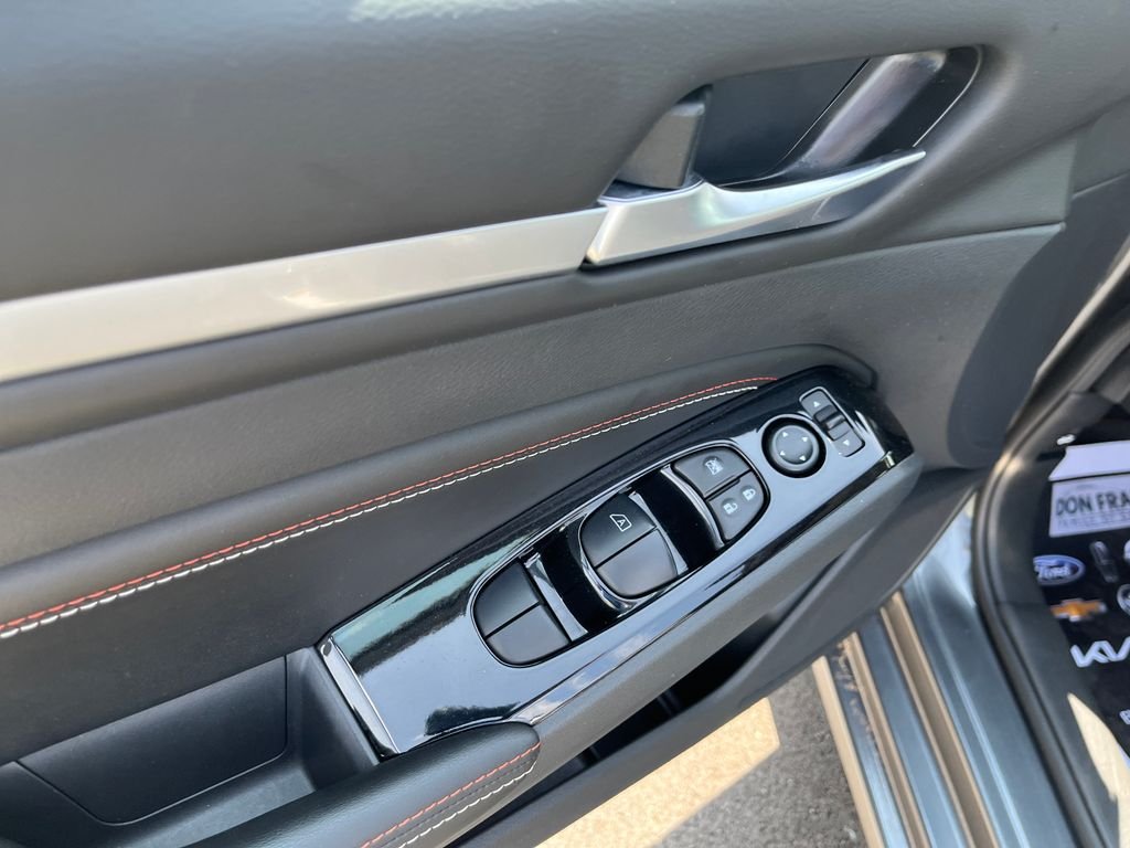 Used 2023 Gray Nissan 2.5 SR image 10
