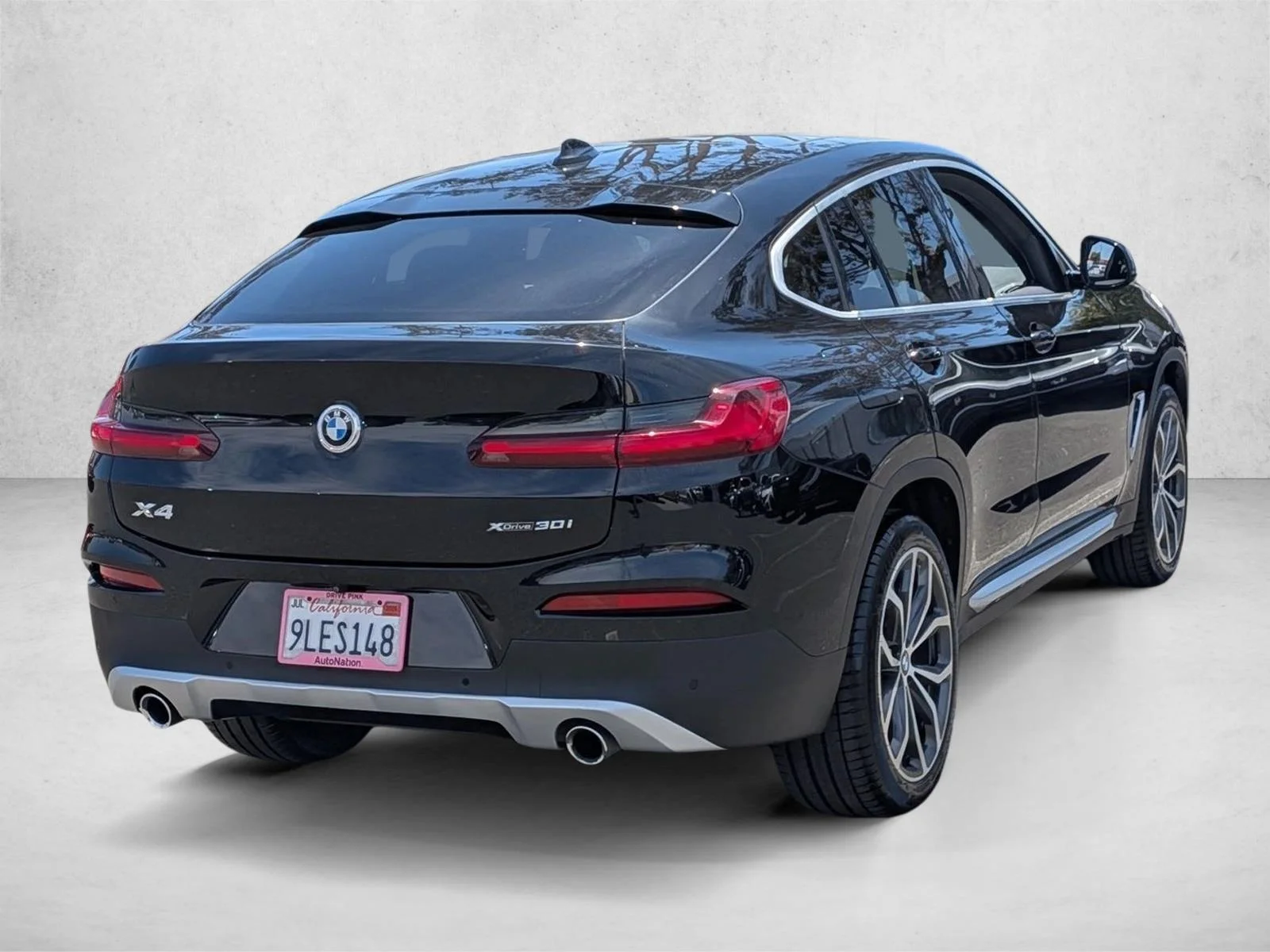 Used 2021 Black Sapphire Metallic BMW xDrive30i image 5