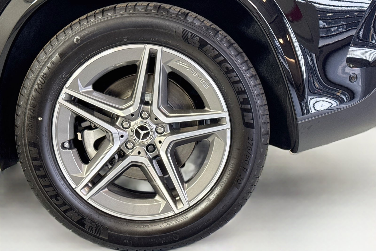 New 2026 Black Mercedes-Benz GLE 450 image 29