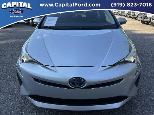 Used 2018 Silver Toyota Two image 10