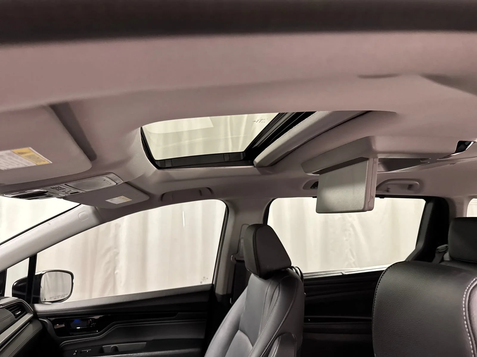 2023 Honda Odyssey Touring - Photo 54