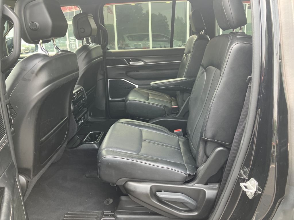 Used 2024 Black Jeep Series III image 9