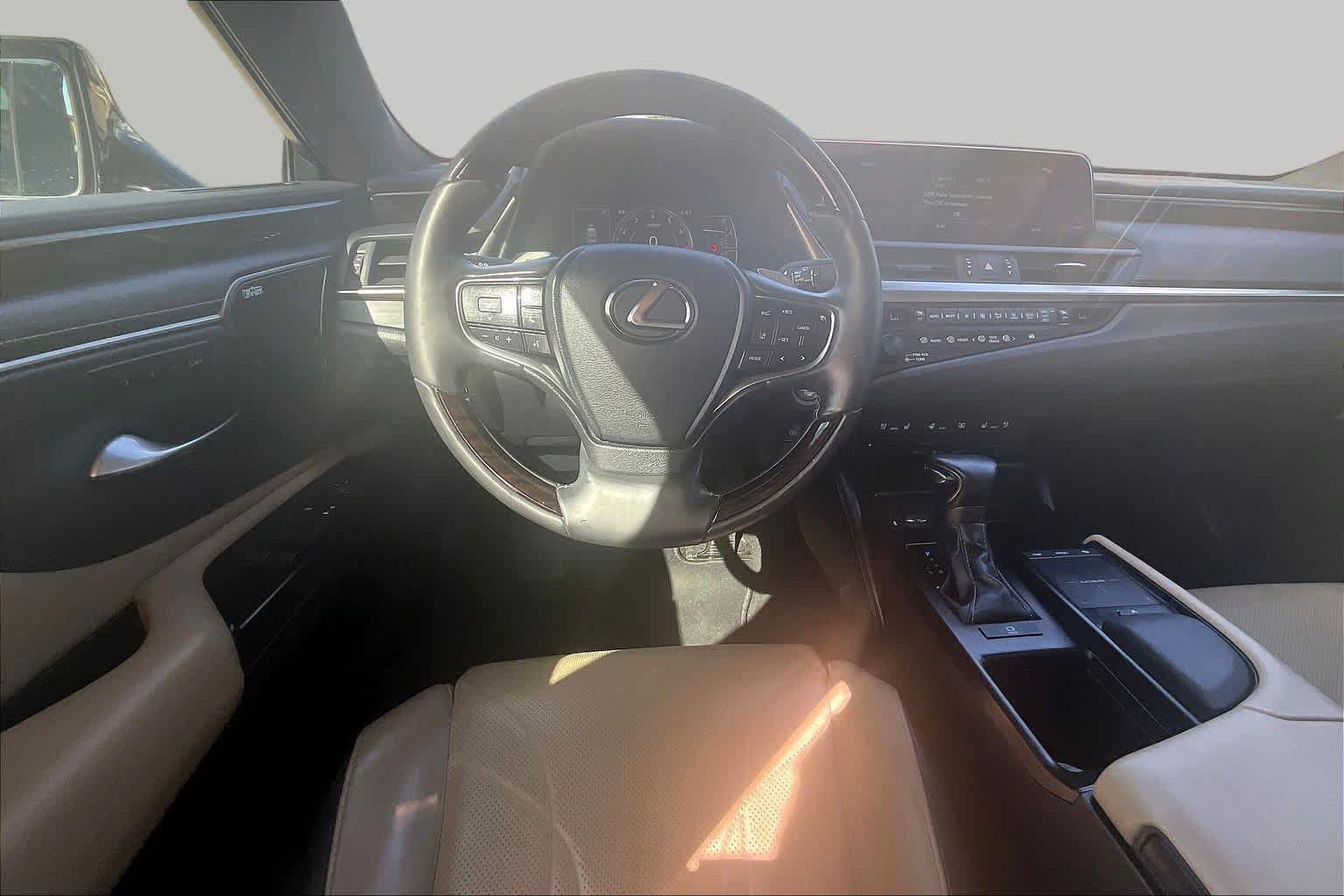 Used 2019 Nebula Gray Pearl Lexus Ultra Luxury image 6