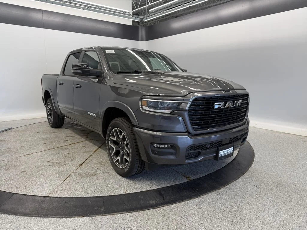 New 2026 Granite Crystal Metallic Clear-Coat Exterior Paint Ram Laramie image 3
