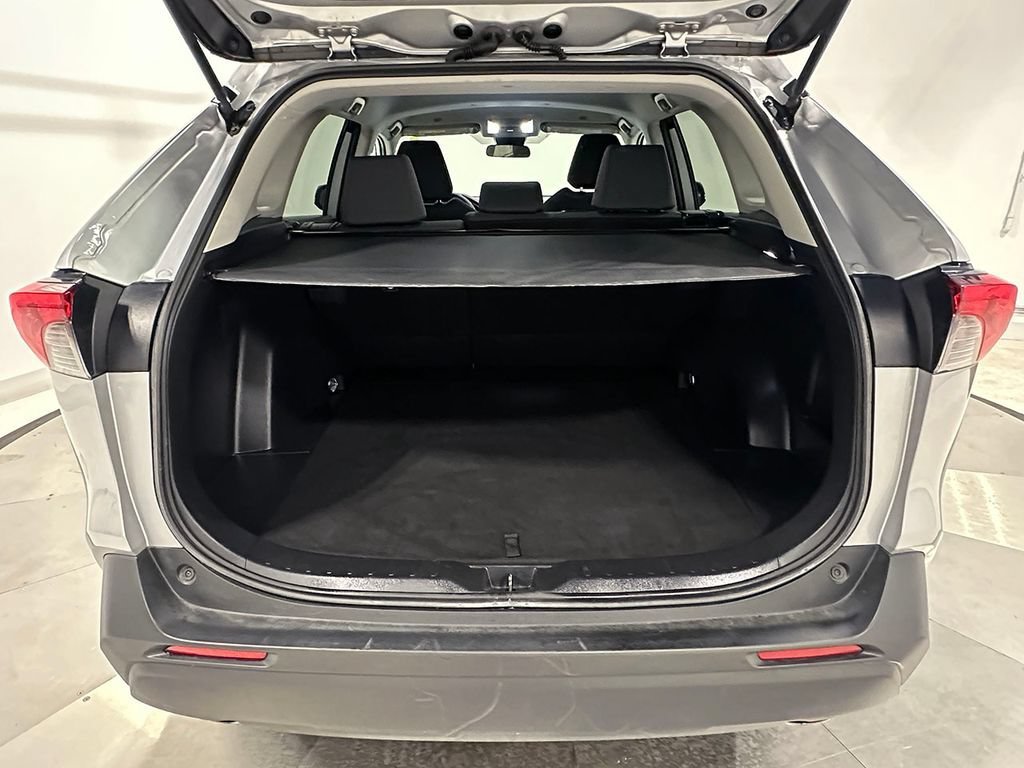 Used 2025 Silver Toyota XLE image 13
