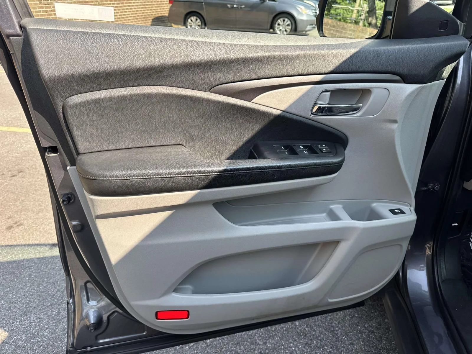 Used 2019 Gray Honda EX image 22