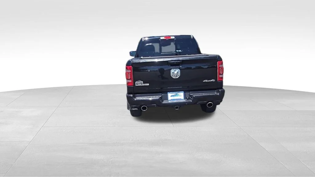 Used 2022 Diamond Black Ram Laramie image 7