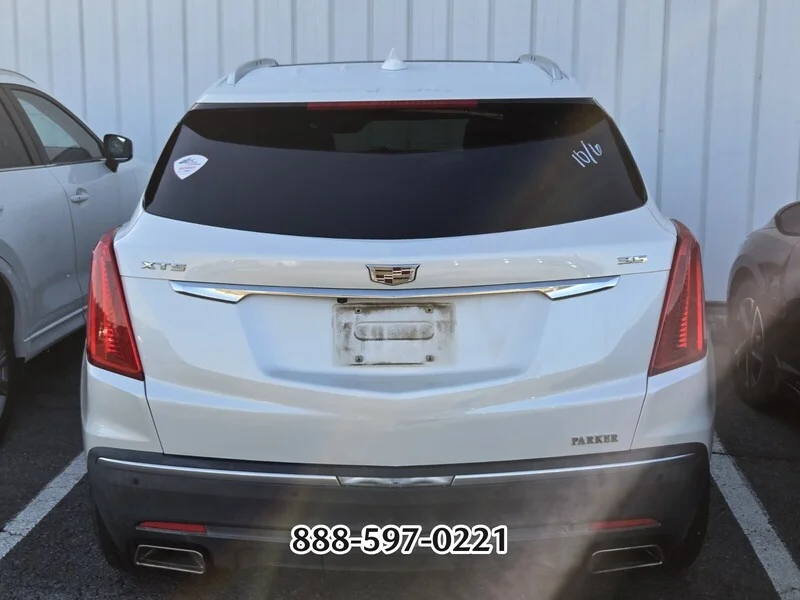 Used 2017 Crystal White CADILLAC PREMIUM LUXURY image 3