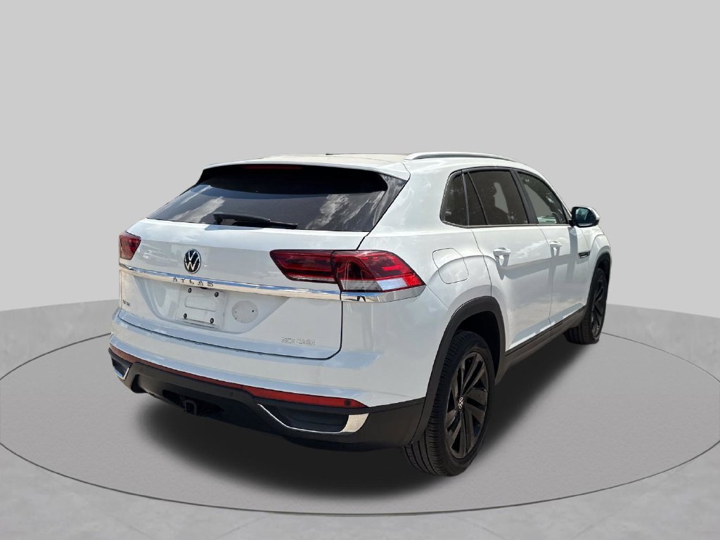 Used 2023 White Volkswagen 3.6L V6 SE w/Technology image 36