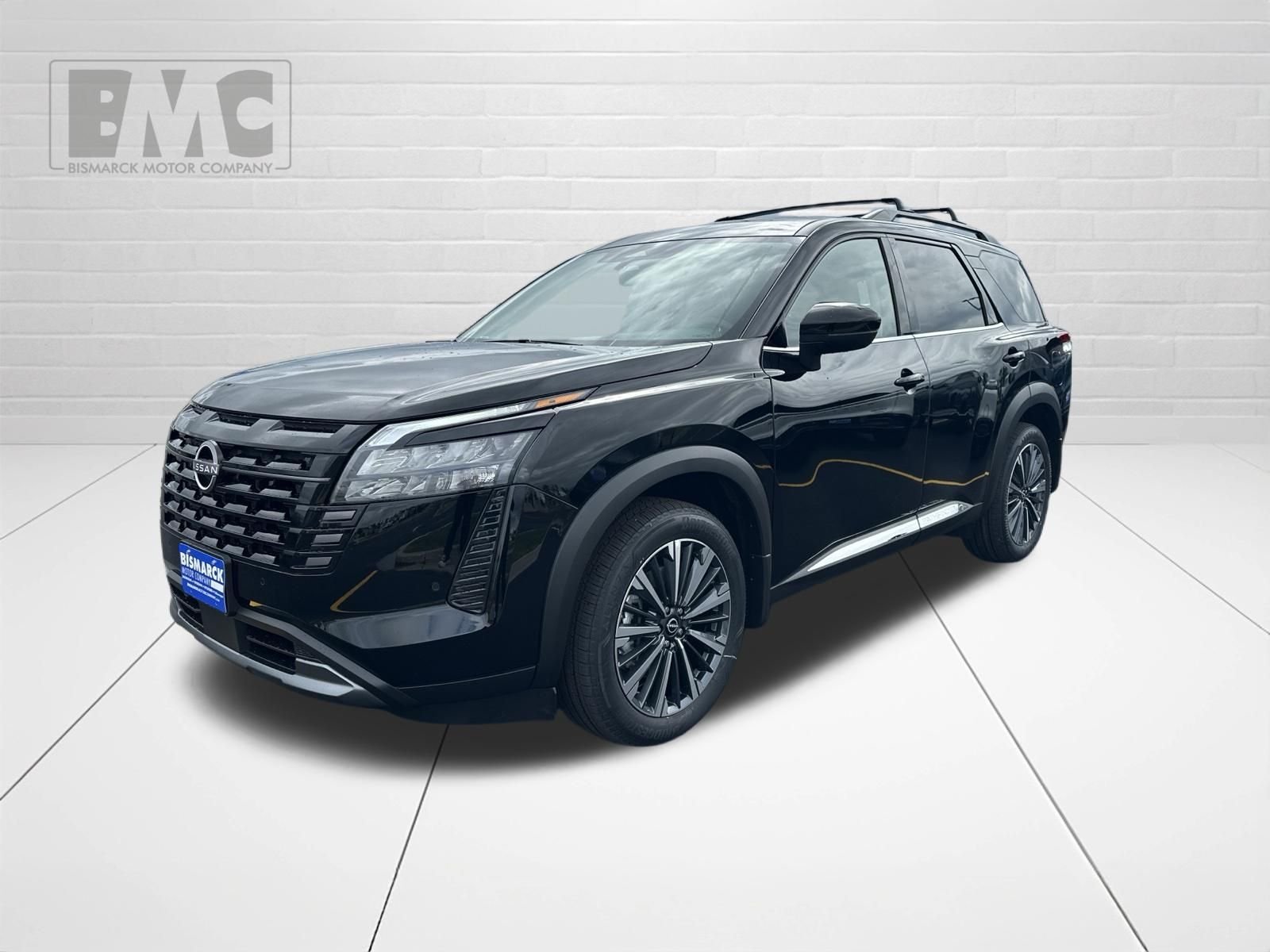 New 2026 Black Nissan Platinum image 1