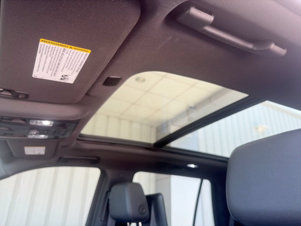 2021 Chevrolet Tahoe Z71 - Photo 19