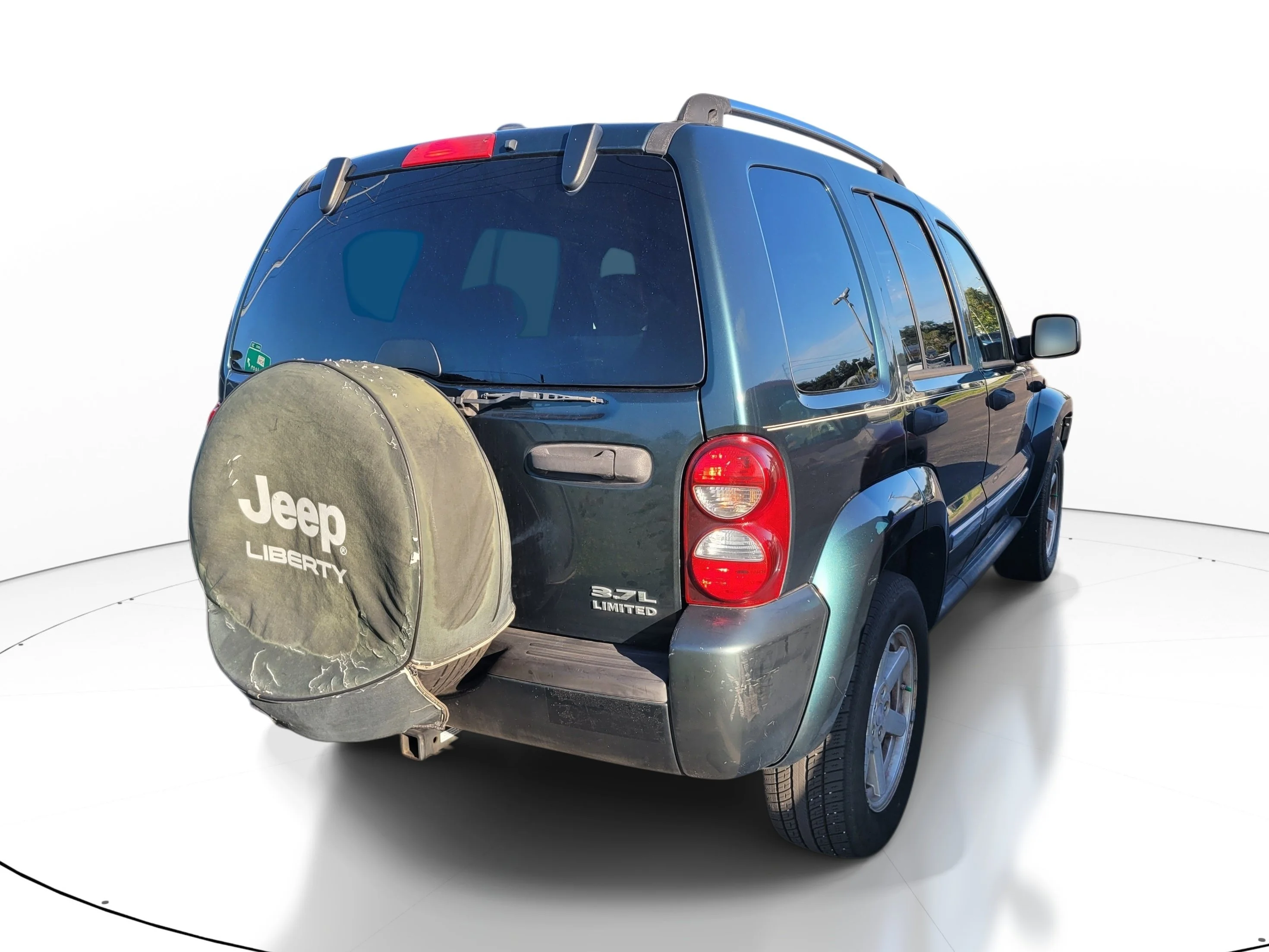 Used 2005  Jeep Limited image 4