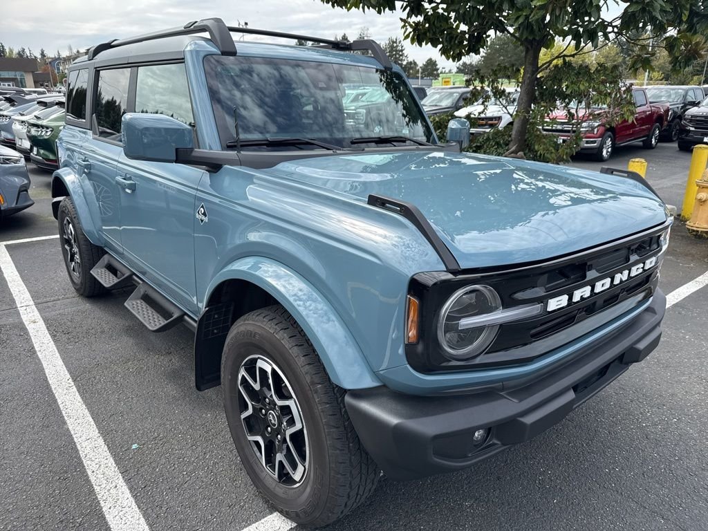 2023 Ford Bronco 4-Door Outer Banks