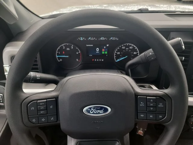 New 2026 Oxford White Ford XL image 28