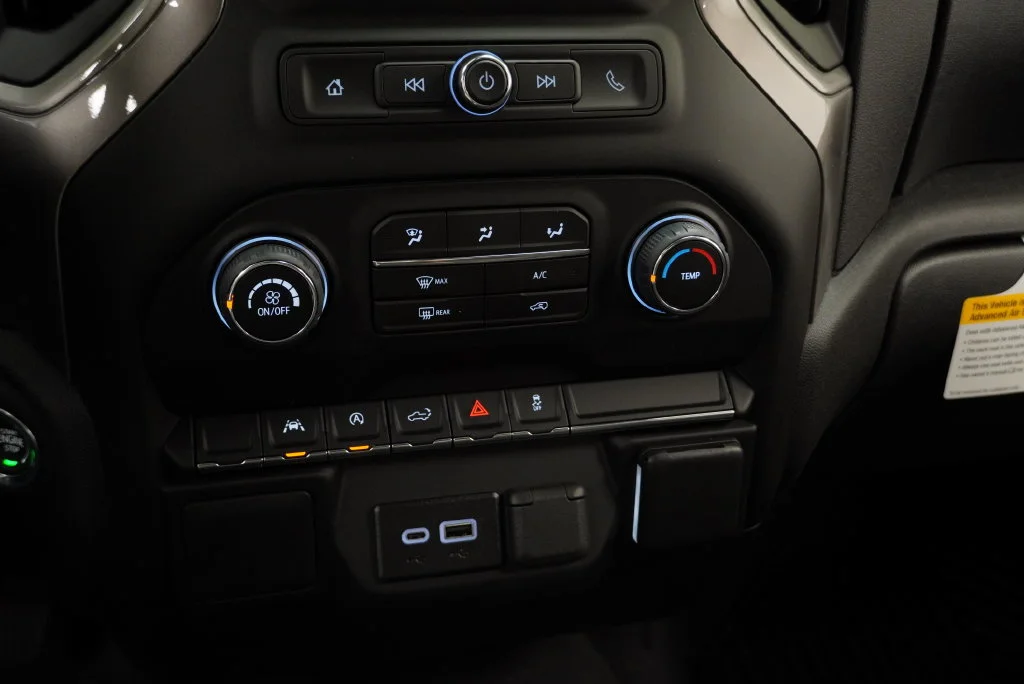 2026 Chevrolet Silverado 1500 Custom - Photo 16