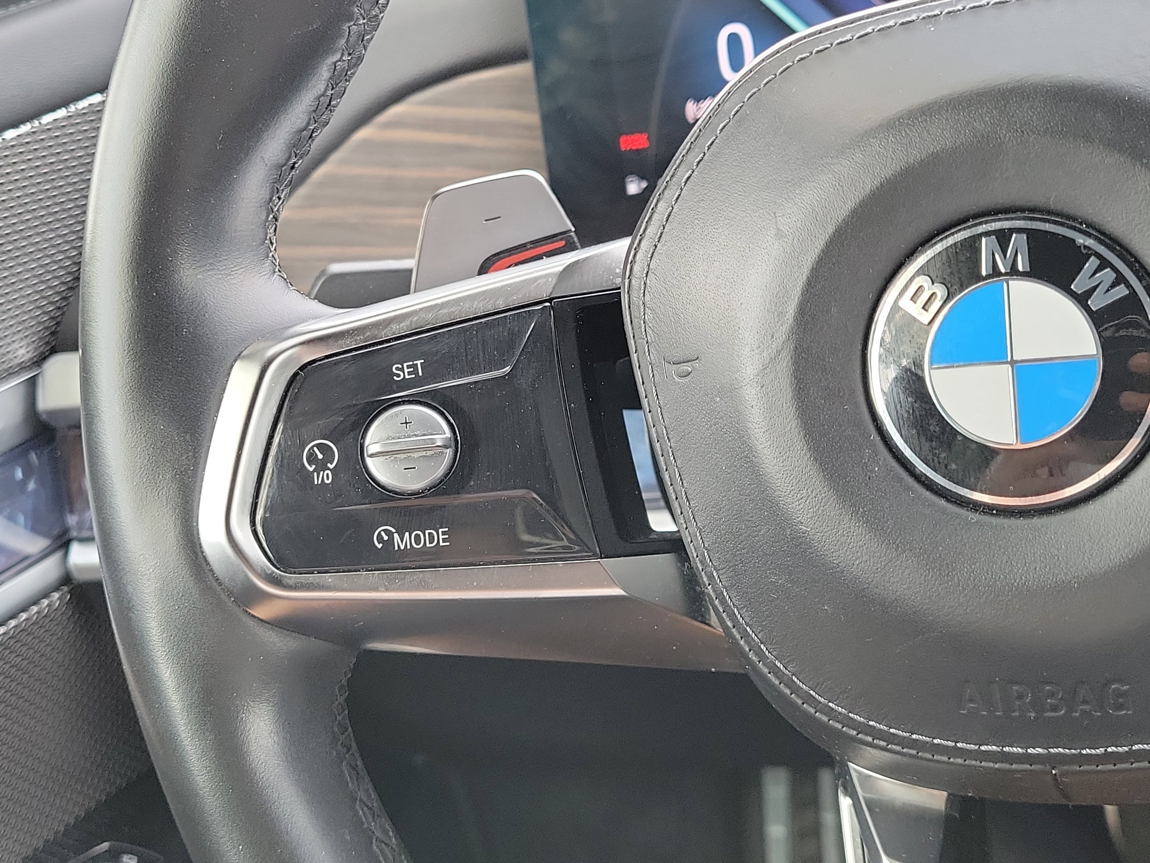 Used 2023 Dravit Grey Metallic BMW 760i xDrive image 24