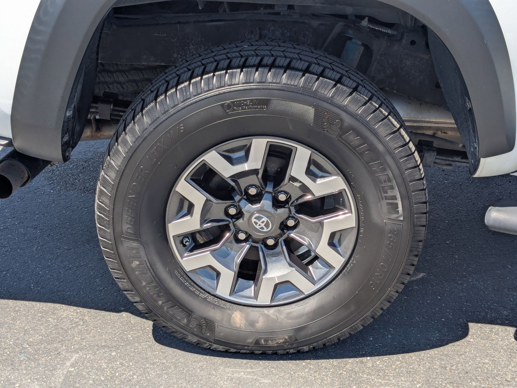 Used 2020 Super White Toyota TRD Off Road image 13