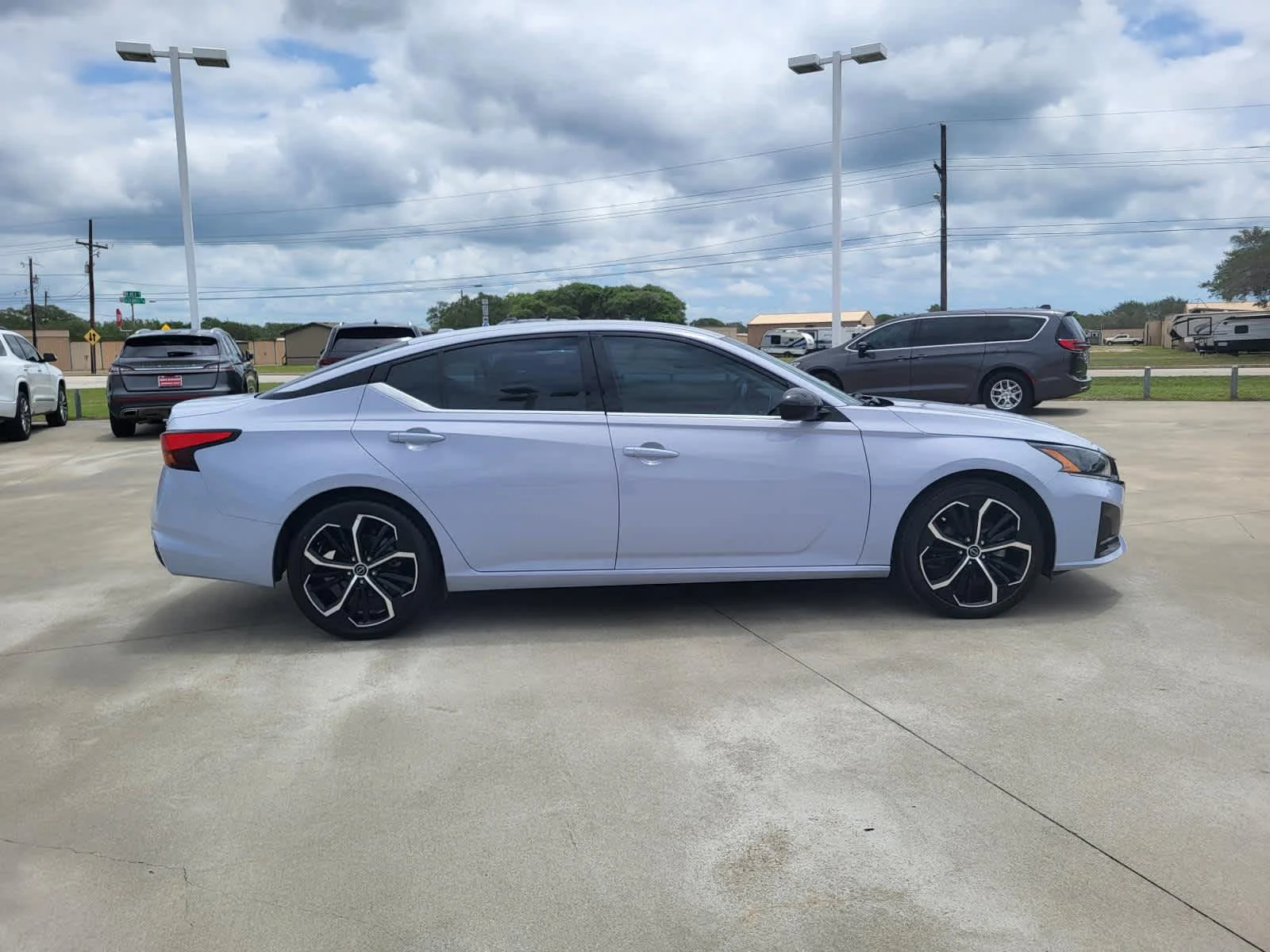 Used 2024 Gray Sky Pearl Nissan 2.5 SR image 6