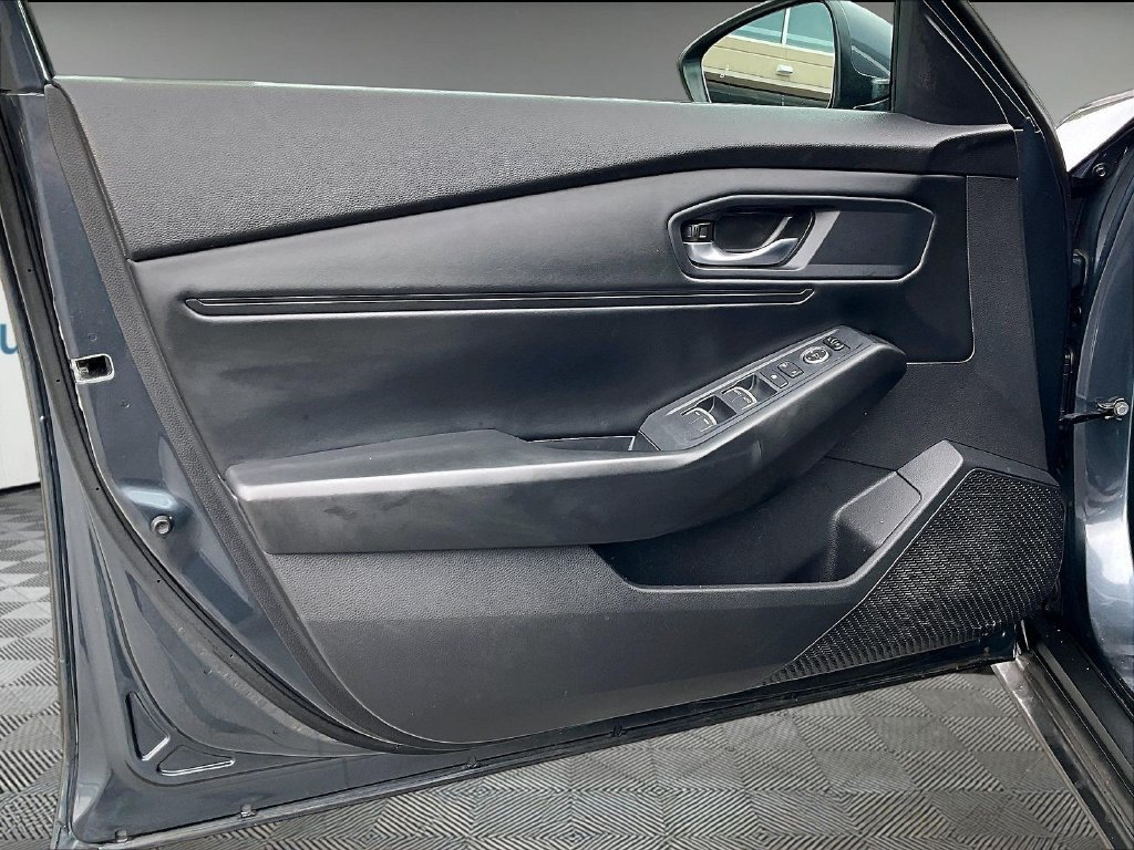 Used 2024 Gray Metallic Honda EX image 9