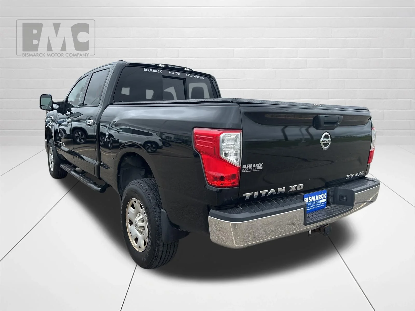 Used 2017 Black Nissan SV image 4