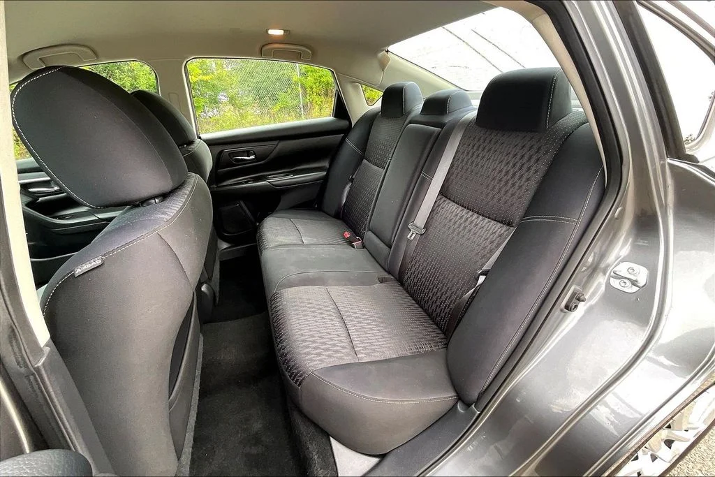 Used 2016 Gray Nissan 2.5 S image 25