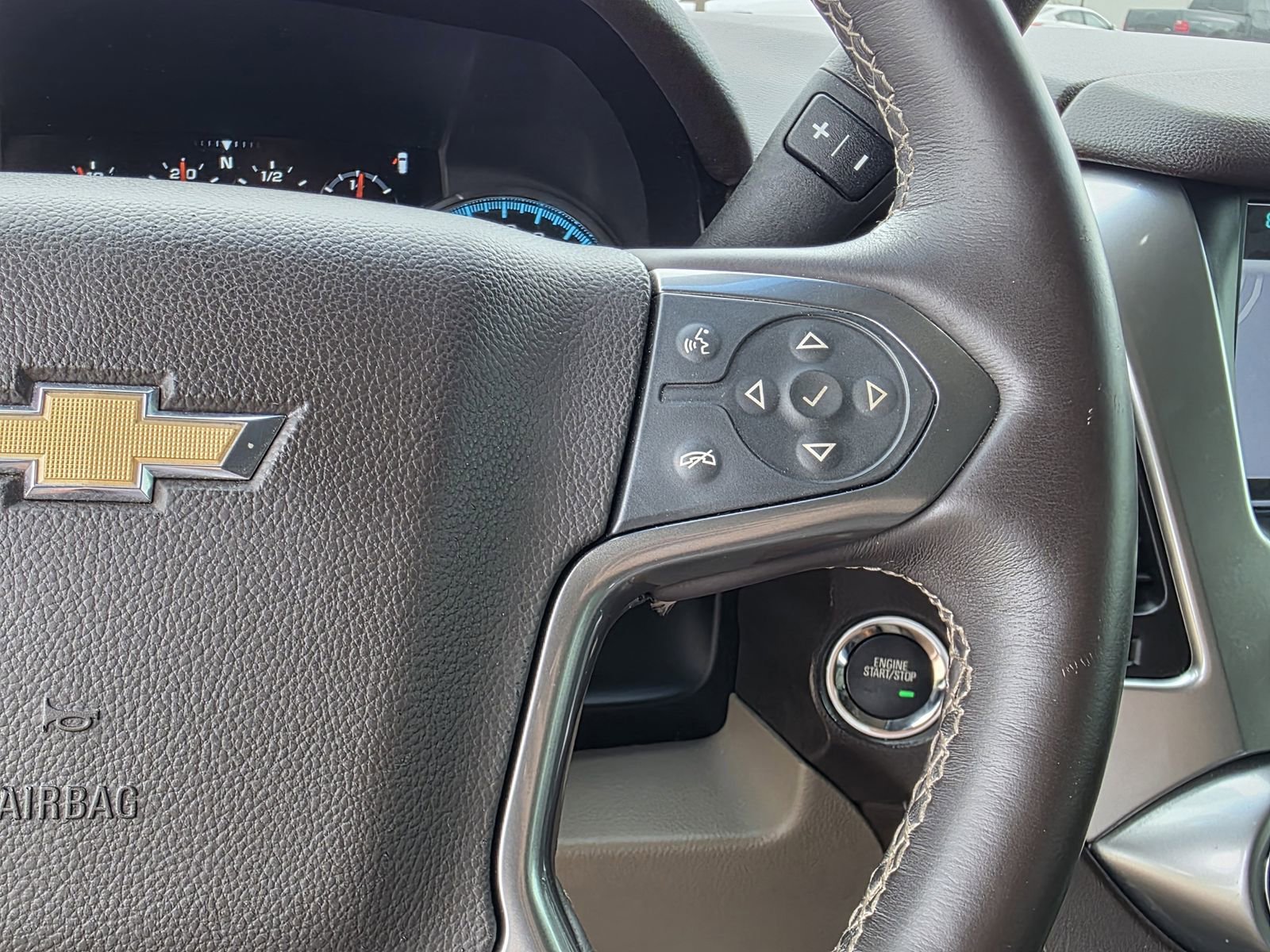 Used 2017 SUMMIT WHITE Chevrolet Premier image 14