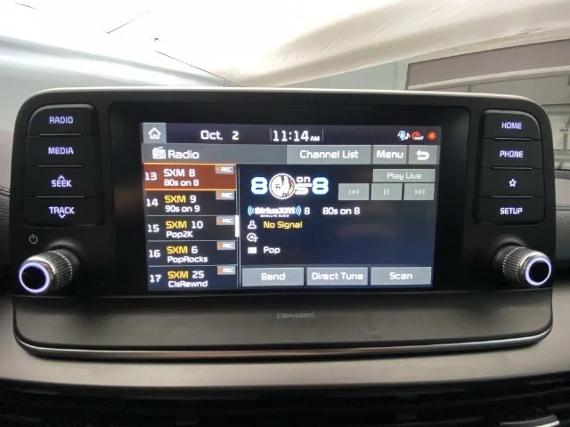 Used 2021 Green Kia S image 16