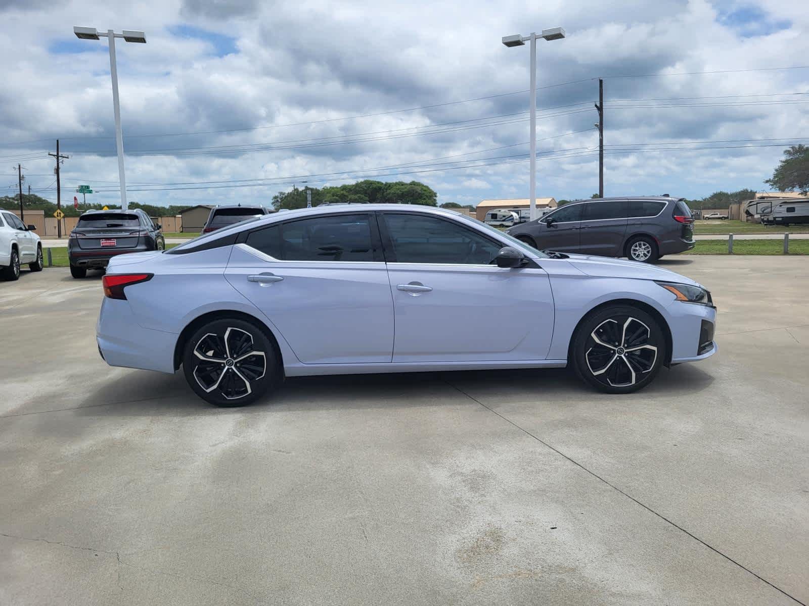 Used 2024 Gray Sky Pearl Nissan 2.5 SR image 6