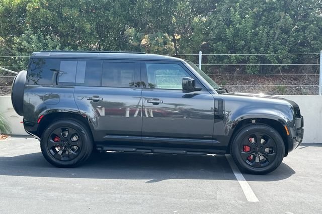 New 2026 Carpathian Grey Land Rover X image 6