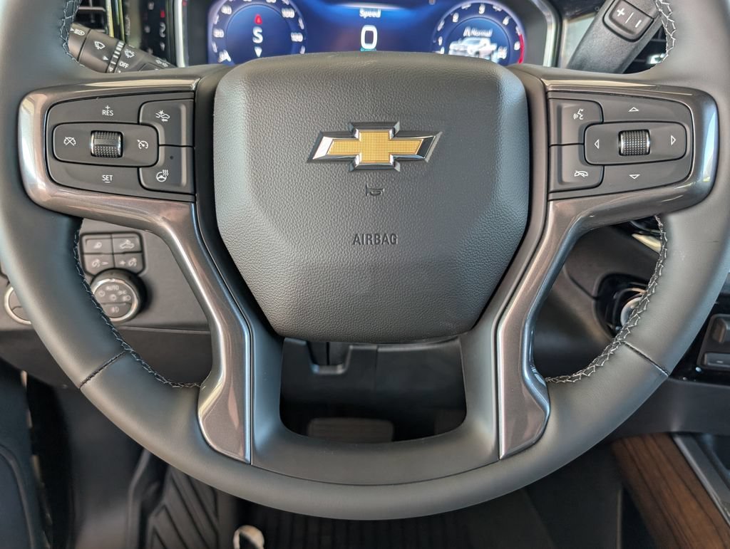 New 2026 Black Chevrolet High Country image 17