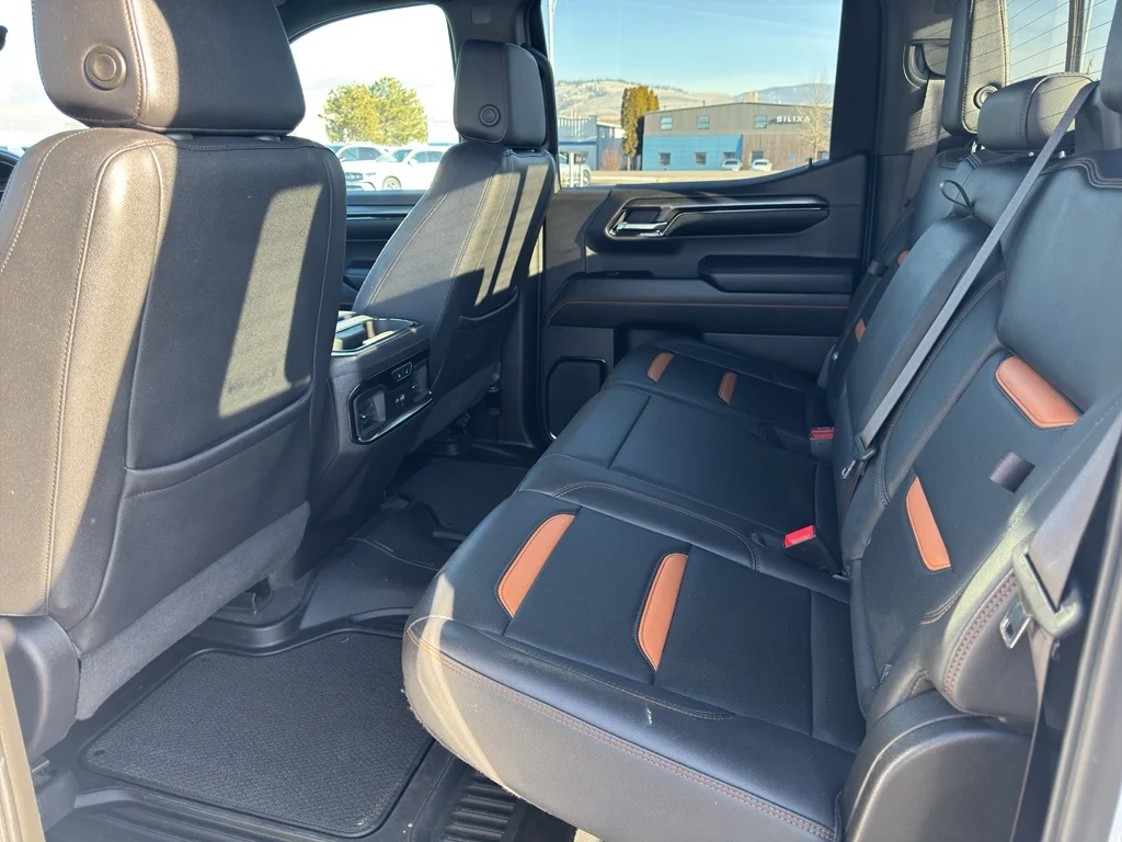 2024 GMC Sierra 1500 AT4 - Photo 6