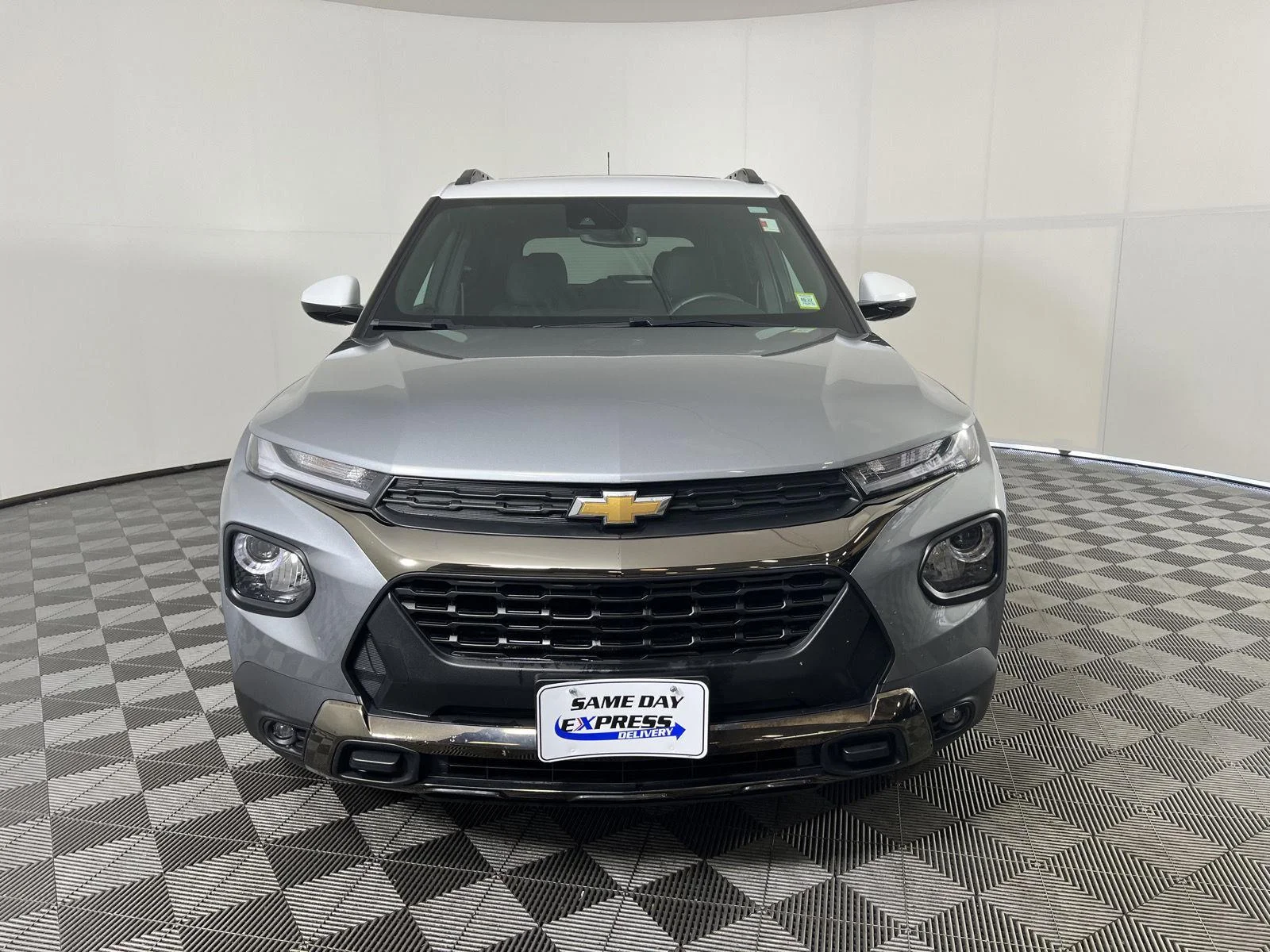 Used 2023 Sterling Gray Metallic Chevrolet ACTIV image 24