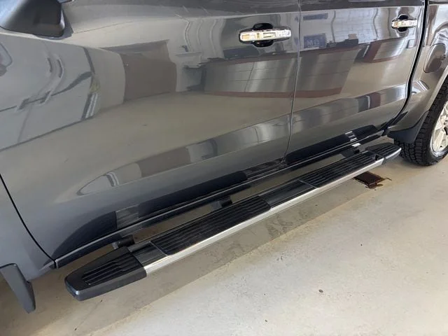 Used 2022 Shadow Gray Metallic Chevrolet LTZ image 23