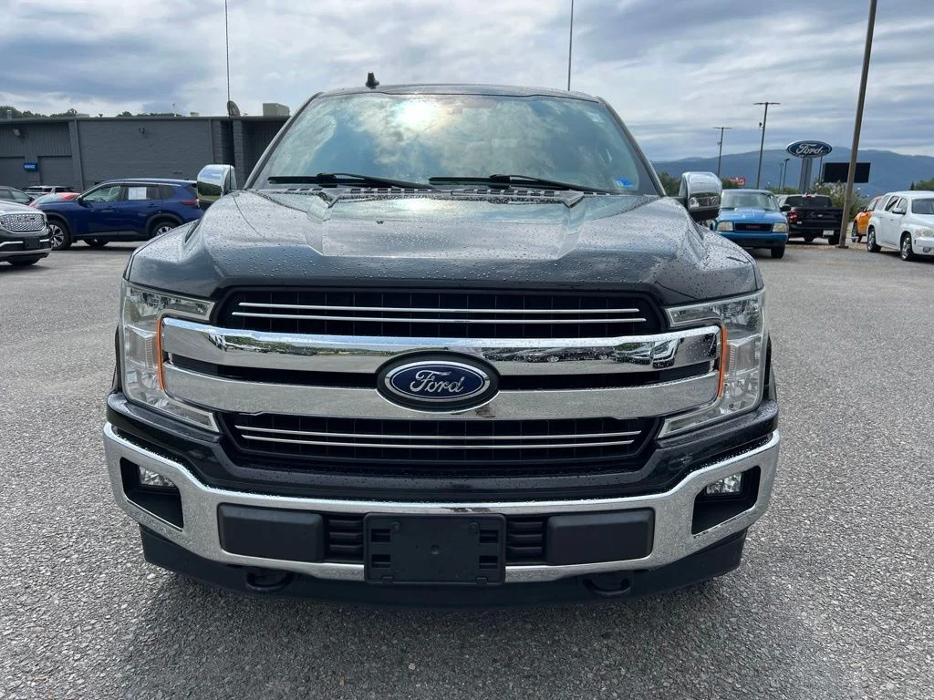 Used 2019 Black Metallic Ford Lariat image 13
