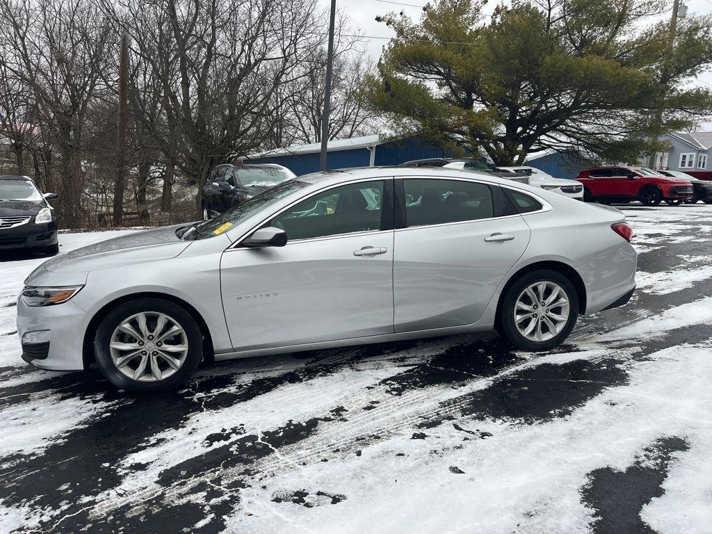 Used 2019 Chevrolet Malibu 1LT with VIN 1G1ZD5ST7KF134562 for sale in Maysville, KY