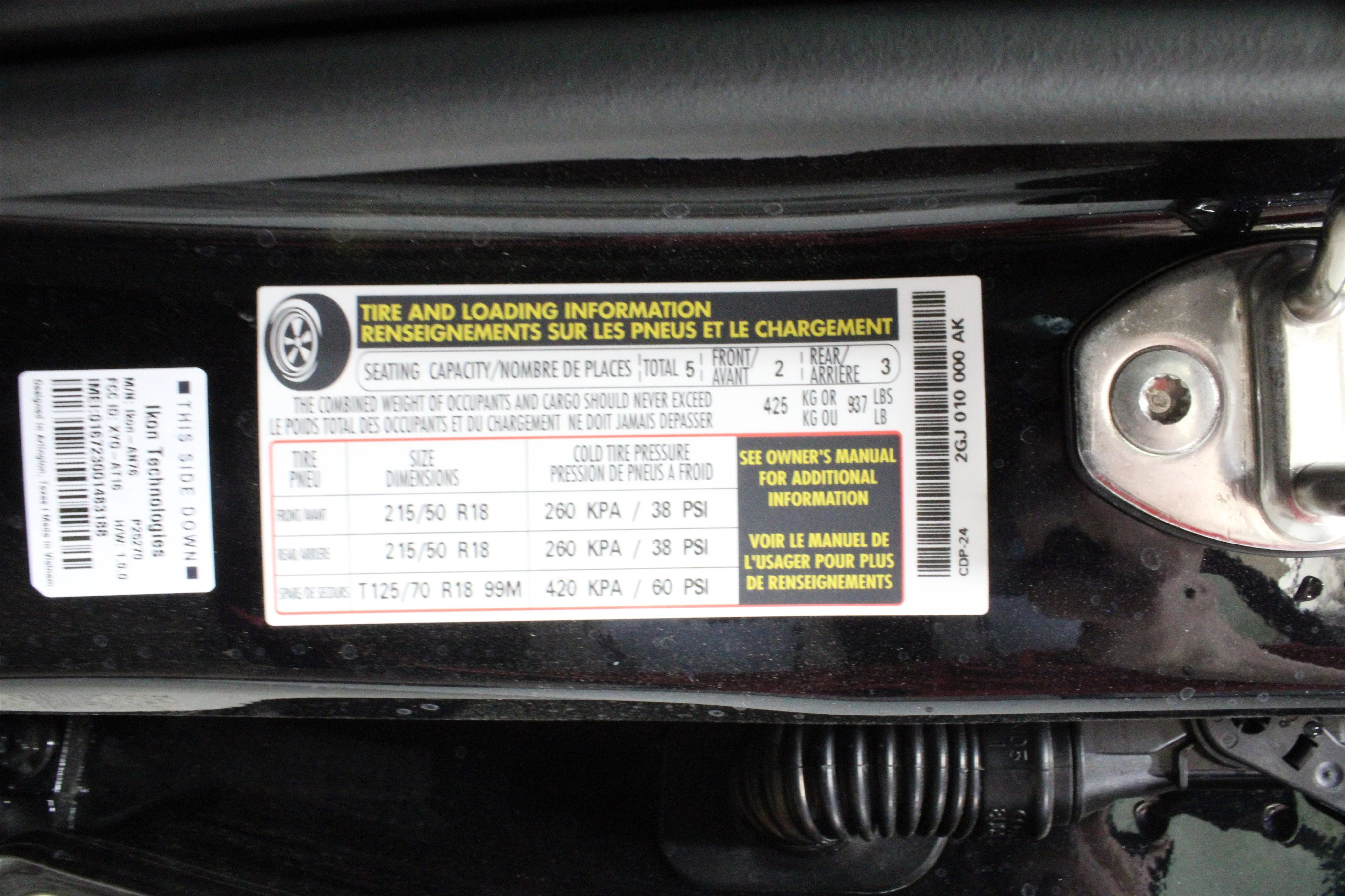 New 2026 Deep Black Pearl Volkswagen SE image 35