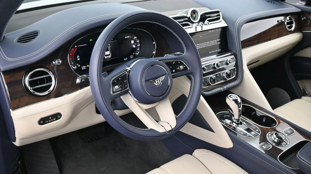 New 2026  Bentley V8 image 7