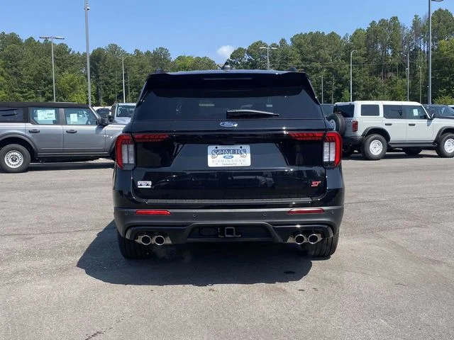 New 2026 Agate Black Metallic Ford ST image 4