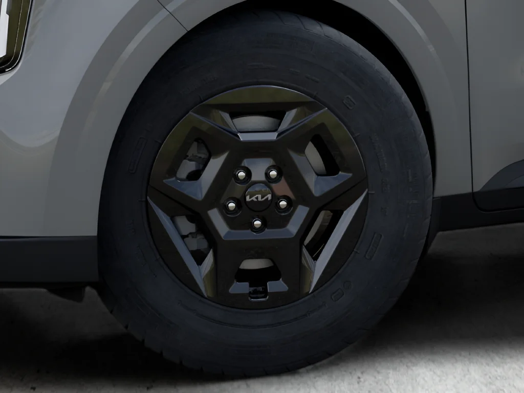 New 2027 Silver Kia LXS image 24