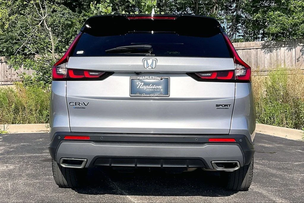 Used 2024  Honda Sport Touring image 3